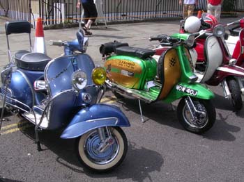 1e_Lambrettas Bar 2006 011